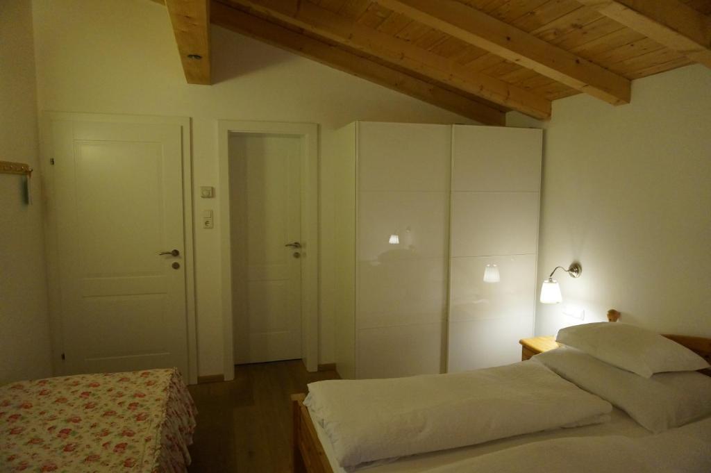 Bed and Breakfast Haus Senoner Кицбюэль Номер фото